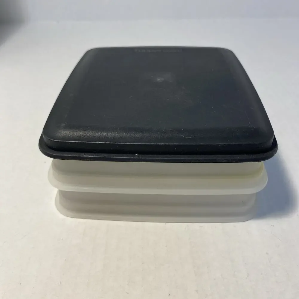 Tupperware 4965 4966 Hotdog Keeper Dog House 2 Stacking Holders with Black Lid